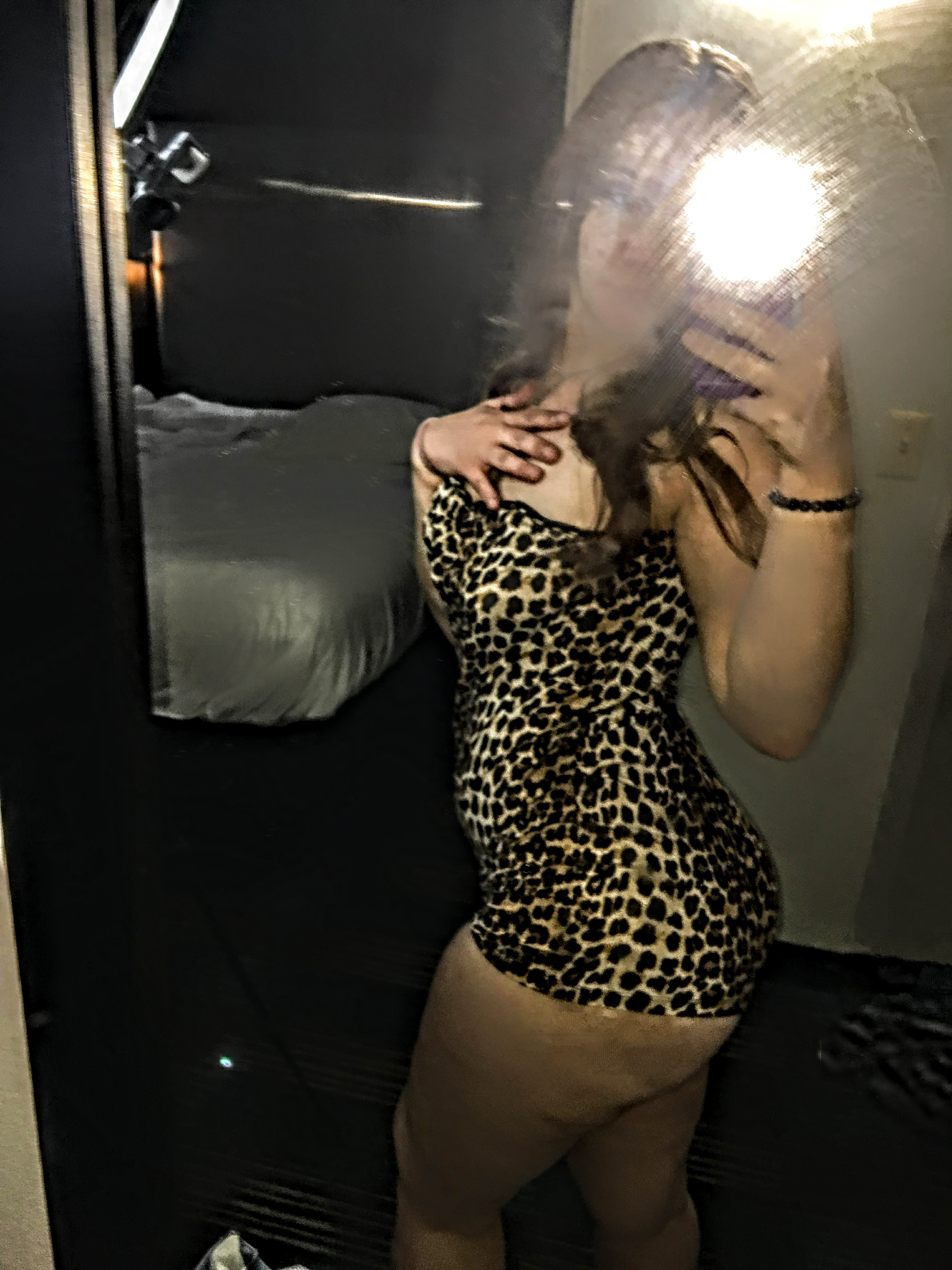Ca$h Mere Sensual Image